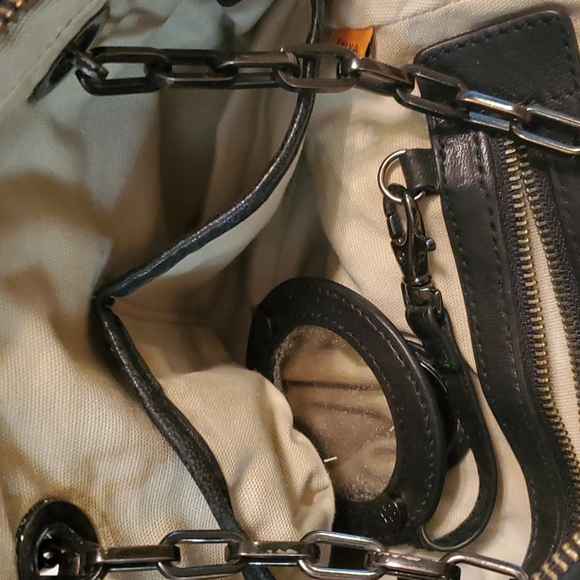 Tory Burch Alice Quilted Leather Bag Black - Picture 14 of 16